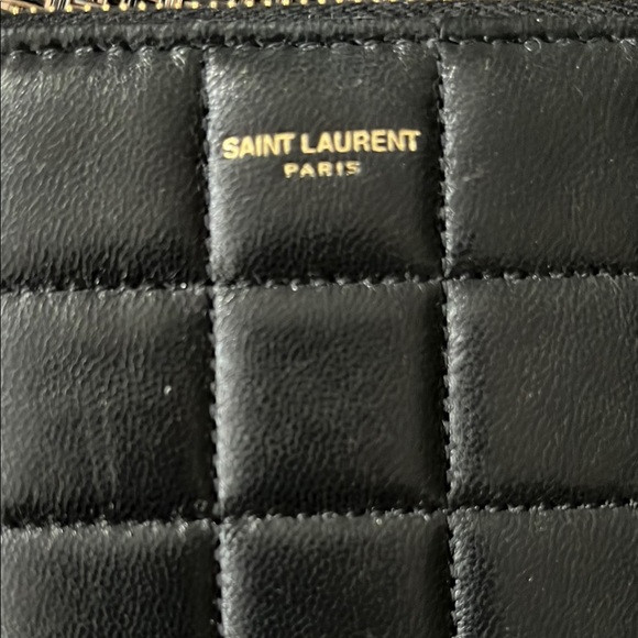 Saint Laurent Black Quilted Bag - Picture 2 of 6